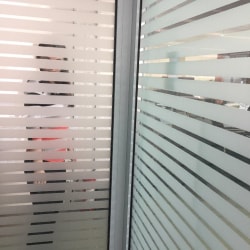 Особливості матирования вхідних груп з алюмінієвого профілю Особливості матирования вхідних груп з алюмінієвого профілю