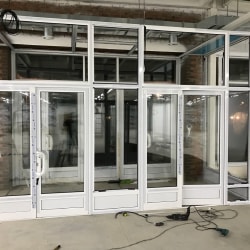 Монтаж вхідних дверей з алюмінієвого профілю Монтаж вхідних дверей з алюмінієвого профілю