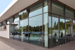 Скління фасадів магазинів Скління фасадів магазинів