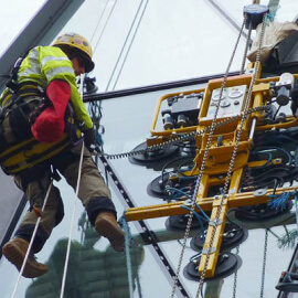 Реставрація світлопрозорого фасаду Реставрація світлопрозорого фасаду