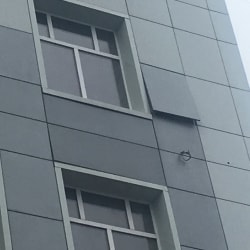 Ремонт примикань вентильованого фасаду