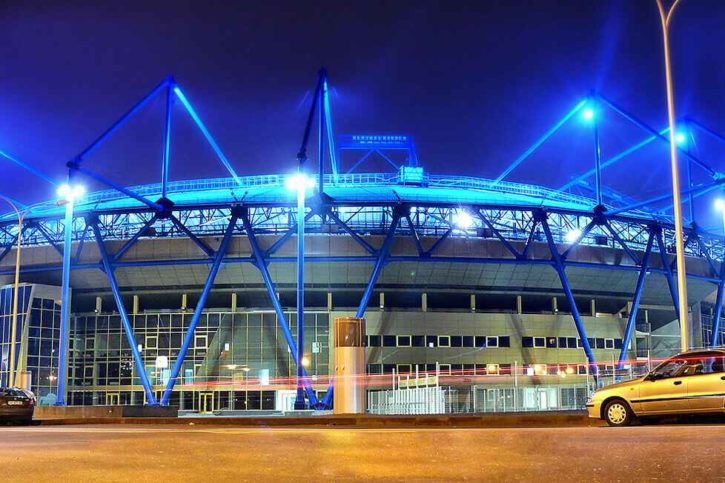 Скління стадіона-учасника UEFA Euro 2012 «Металіст»