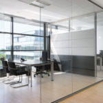 Скляні перегородки в профілі ціна Скляні перегородки в профілі ціна