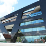 Декоративные фасадные стекла цена