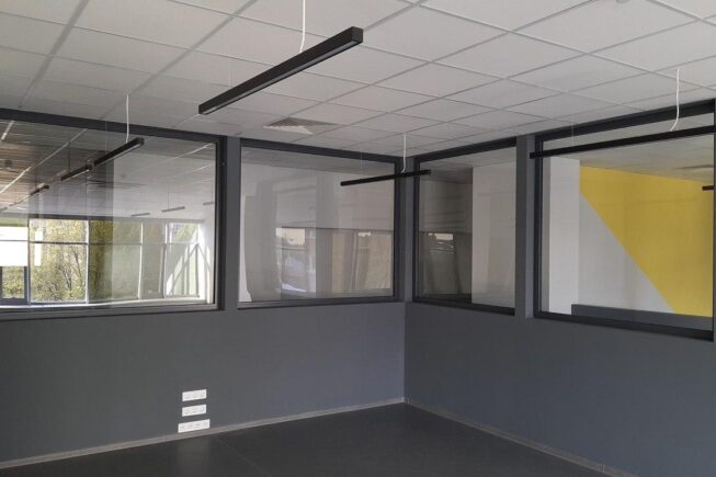 Приміщення в бізнес-центрі «Протон» на вул. Богдана Хмельницького, 24