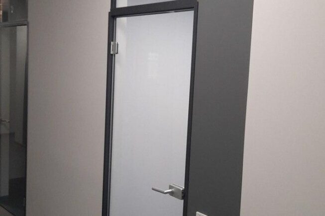 Приміщення в бізнес-центрі «Протон» на вул. Богдана Хмельницького, 24