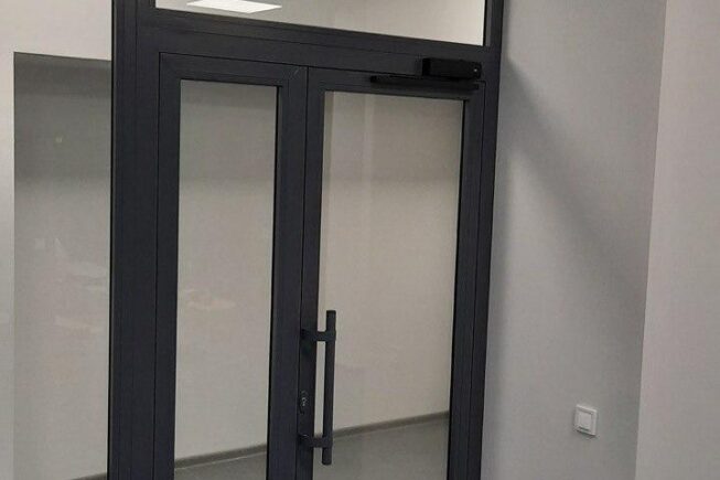 Приміщення в бізнес-центрі «Протон» на вул. Богдана Хмельницького, 24