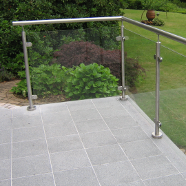 Огородження з нержавіючої сталі зі склом Огородження з нержавіючої сталі зі склом